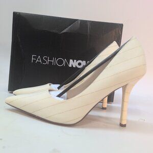 Fashion Nova Pointed Toe High Heels Women’s US 7 Nude WILMA1FN